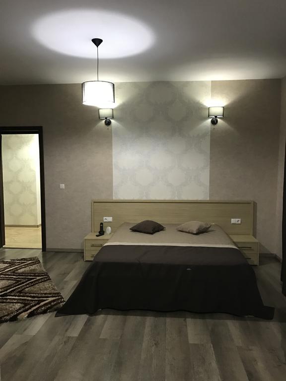 Pensiunea Luminita Târgu Jiu Екстериор снимка